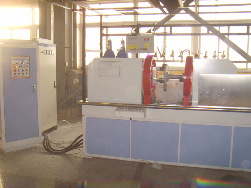 CJW-6000型轉(zhuǎn)向節(jié)專(zhuān)用熒光磁粉探傷機(jī)